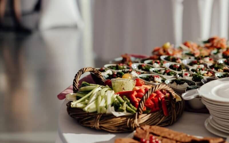 How to Create a Stunning Buffet Table that Will Wow Your Guests